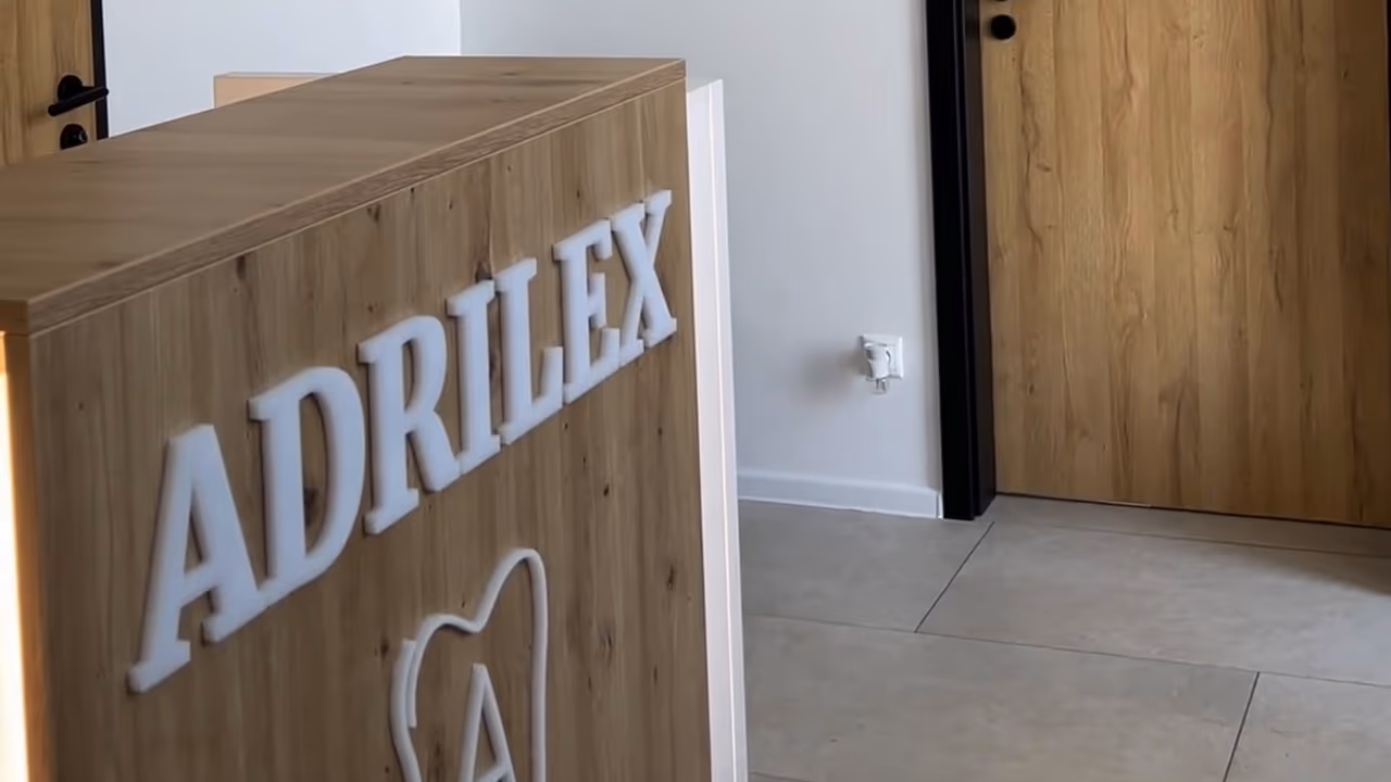 ADRILEX zubná ambulancia Trenčín: moderná ordinácia s odborným tímom